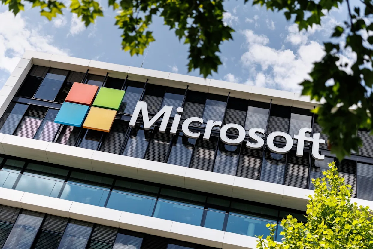 second 1 [ Weekly News ] Microsoft lansează un sistem AI medical care depășește medicii umani la diagnosticare- Ai Training